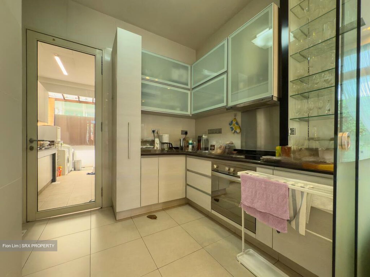 Mimosa Terrace (D28), Terrace #446697631